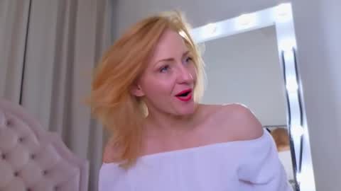 Alisa online show from November 23, 2025, 2:55 am