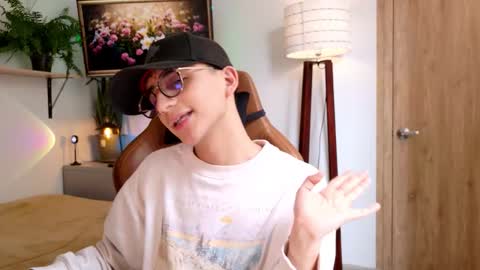 sr_evann online show from March 12, 2026, 4:46 pm