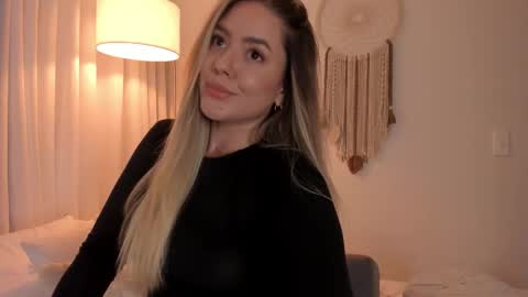 Sophie 3 online show from March 23, 2026, 12:14 am