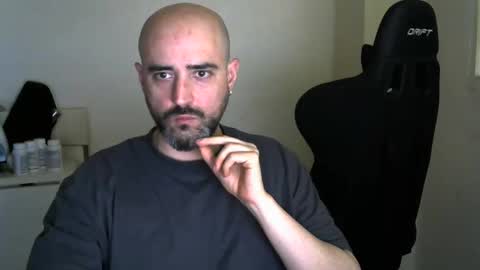 srtramposo online show from May 12, 2026, 12:08 am