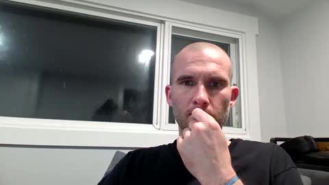 sscccooottt online show from February 21, 2026, 7:42 am