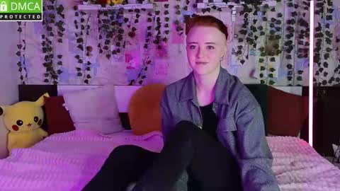 Snapshot of ssugarrush chatting on November 17, 2025, 3:51 pm Agatha online show from November 17, 2025, 3:51 pm