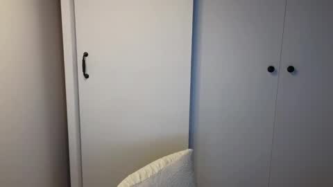 st1vemaster01 online show from October 17, 2025, 6:43 pm