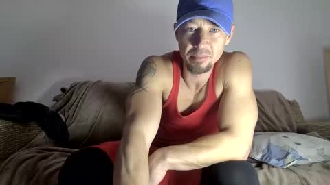 Snapshot of st_amor chatting on March 10, 2025, 2:05 pm St Amor online show from March 10, 2025, 2:05 pm