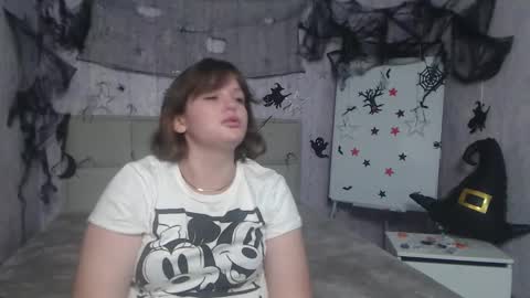 Snapshot of staceylex chatting on October 21, 2025, 5:41 am Stacey online show from October 21, 2025, 5:41 am