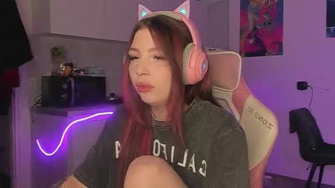 Stacy online show from December 2, 2025, 5:52 pm