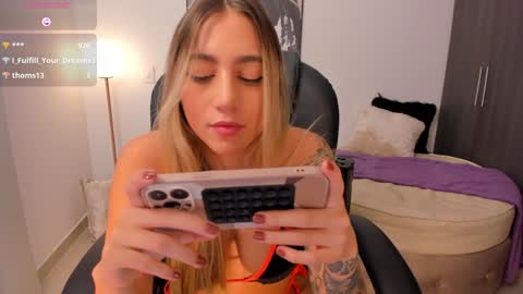 Stacy Conner online show from January 28, 2025, 10:56 pm