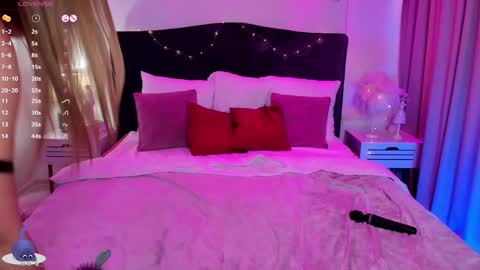 Stacy online show from February 5, 2025, 12:17 pm