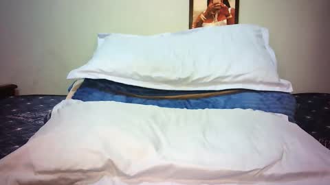 Stacysweet chocolate online show from April 18, 2026, 2:15 am