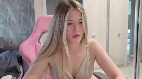Stacy online show from June 13, 2026, 2:20 am