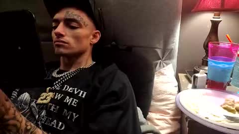 Straightupdownbad online show from January 6, 2026, 7:01 am