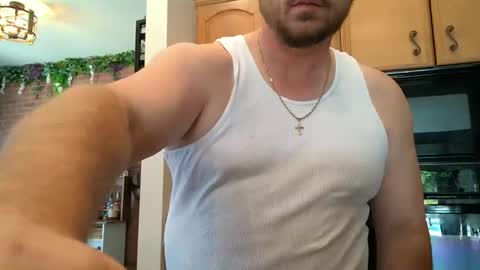 stallion2531 online show from April 9, 2026, 7:52 pm