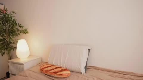 Kristina online show from April 6, 2026, 1:45 pm