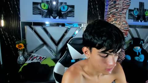 star_blew online show from December 3, 2024, 2:05 pm