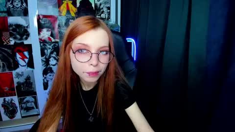 Snapshot of star_tarra chatting on April 28, 2026, 1:59 am Tarra online show from April 28, 2026, 1:59 am