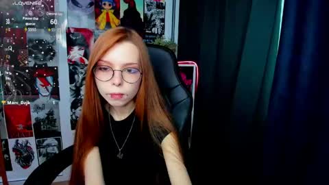 Snapshot of star_tarra chatting on May 7, 2026, 2:06 am Tarra online show from May 7, 2026, 2:06 am