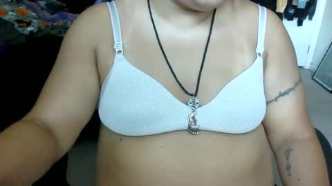 Snapshot of starella___saxxxton chatting on September 18, 2025, 3:36 pm starella___saxxxton online show from September 18, 2025, 3:36 pm