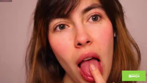 Nina online show from October 25, 2025, 2:30 am