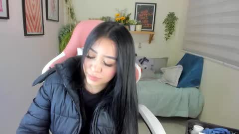 Alisson  online show from November 25, 2025, 12:43 am