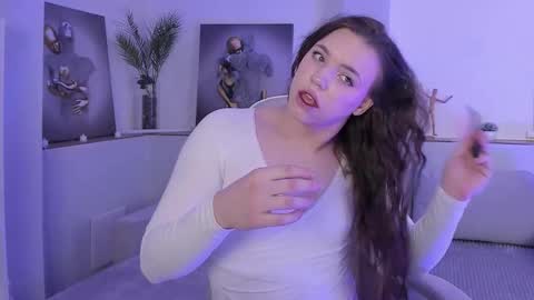 Snapshot of starlight_madison chatting on February 1, 2026, 3:05 am Madison online show from February 1, 2026, 3:05 am