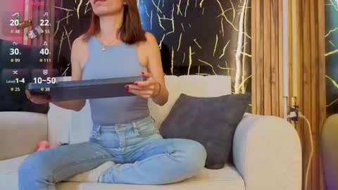 starlight_mature11_aws online show from March 27, 2026, 6:40 pm