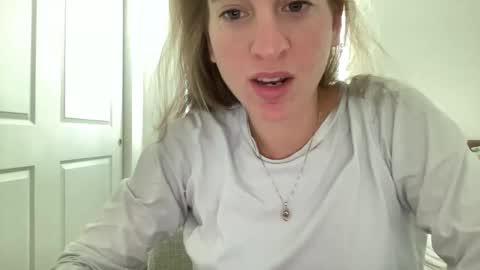 Snapshot of stassiethatsororitygirl chatting on January 25, 2025, 2:14 pm Stassiethatsororitygirl online show from January 25, 2025, 2:14 pm