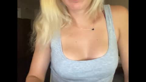 Snapshot of stassiethatsororitygirl chatting on September 25, 2025, 9:24 am Stassiethatsororitygirl online show from September 25, 2025, 9:24 am