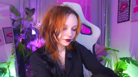 MONICA online show from October 21, 2025, 1:56 pm