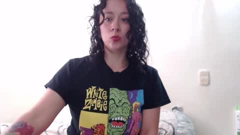 Snapshot of steel_girl chatting on September 30, 2025, 8:47 pm Luna Fox online show from September 30, 2025, 8:47 pm