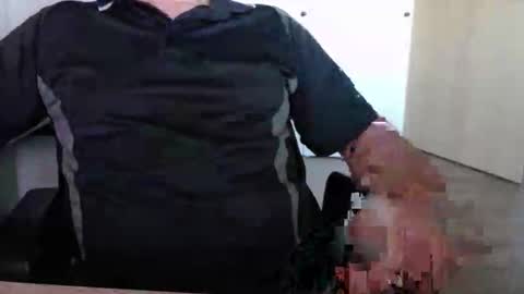 Snapshot of stefan2580 chatting on December 27, 2024, 2:54 pm Stefan online show from December 27, 2024, 2:54 pm