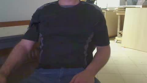 Snapshot of stefan2580 chatting on March 10, 2025, 8:56 pm Stefan online show from March 10, 2025, 8:56 pm