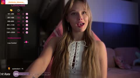 Snapshot of stefanie_collins chatting on January 28, 2025, 8:26 pm Stefanie online show from January 28, 2025, 8:26 pm