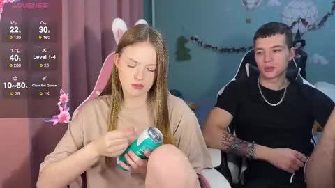 Snapshot of stefaniyaaa chatting on November 2, 2025, 9:28 pm stefa online show from November 2, 2025, 9:28 pm