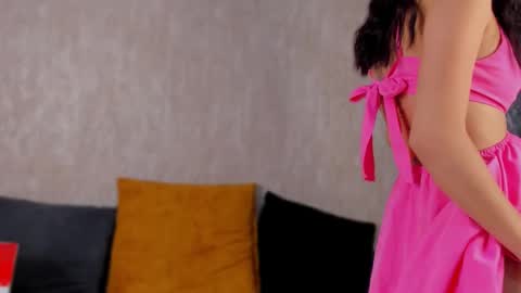 stefanyrousse online show from October 2, 2025, 11:39 am