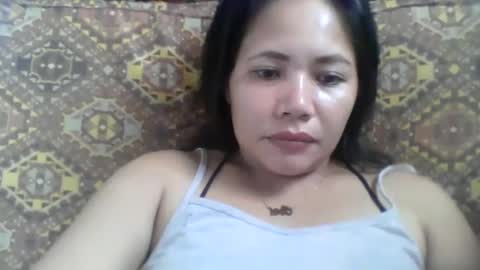 Snapshot of steffani_love chatting on March 1, 2025, 5:09 am steffani_love online show from March 1, 2025, 5:09 am