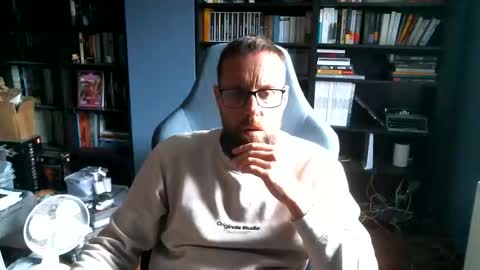 Snapshot of stefffg chatting on September 27, 2025, 9:47 am MeStef online show from September 27, 2025, 9:47 am