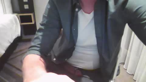 steiferpimmel online show from September 10, 2025, 8:42 pm