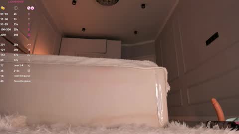 Snapshot of stella__grace chatting on February 24, 2025, 6:36 pm Stella online show from February 24, 2025, 6:36 pm