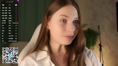 Snapshot of stella_of_steel chatting on May 7, 2026, 11:15 am Stella online show from May 7, 2026, 11:15 am