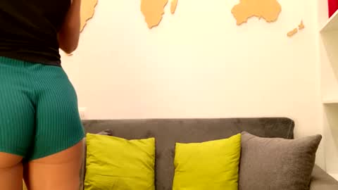 stella online show from November 12, 2025, 2:23 am