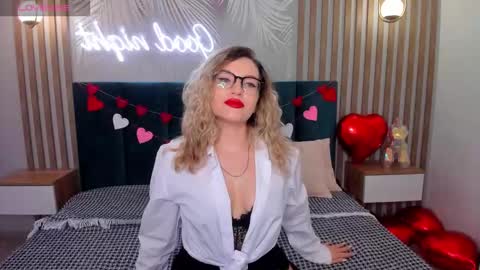 Snapshot of stellaalluring chatting on February 17, 2026, 1:57 am Stella online show from February 17, 2026, 1:57 am