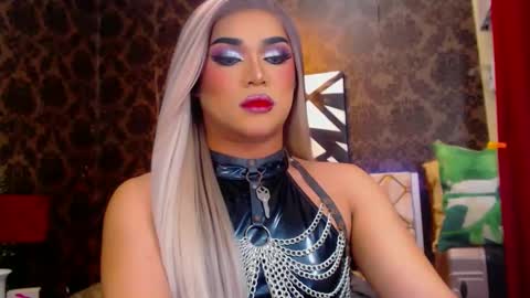 CALL ME STELLA online show from January 12, 2025, 1:53 am