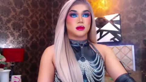 CALL ME STELLA online show from February 15, 2025, 9:16 am