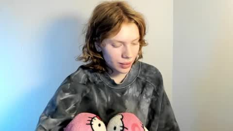 S T E L L A online show from October 17, 2025, 9:34 am