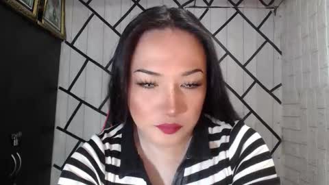 Stellaven online show from November 26, 2025, 2:45 am