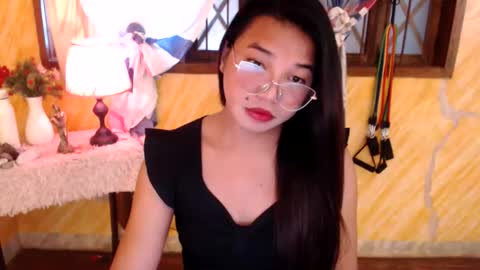 Stella sweet online show from March 15, 2026, 2:28 am