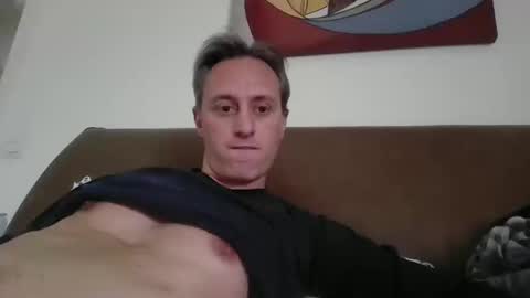 sten015 online show from February 4, 2025, 2:21 pm