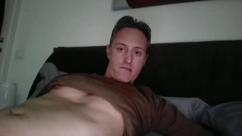 sten015 online show from March 12, 2025, 3:07 pm