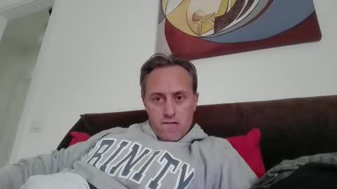 sten015 online show from October 9, 2025, 12:25 pm