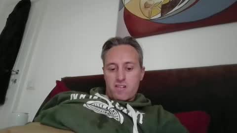 sten015 online show from November 27, 2025, 1:35 pm